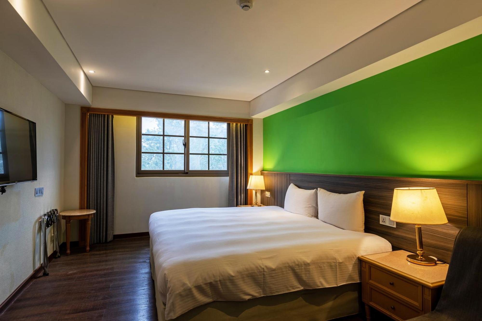 Green World Triple Beds Taipei Exterior photo