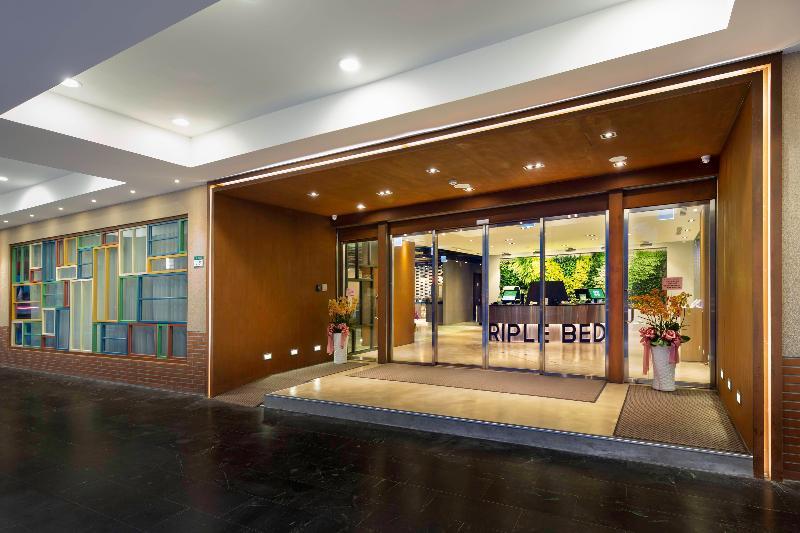 Green World Triple Beds Taipei Exterior photo